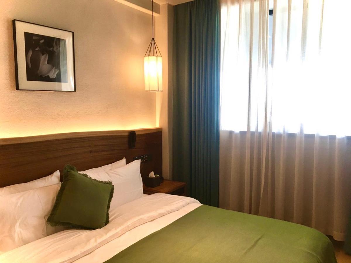 Jinling Onejoy Hotel Nanjing  Bagian luar foto